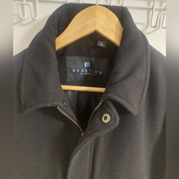Kenneth Cole Reaction Men's Black Jacket - Picture 2 of 9